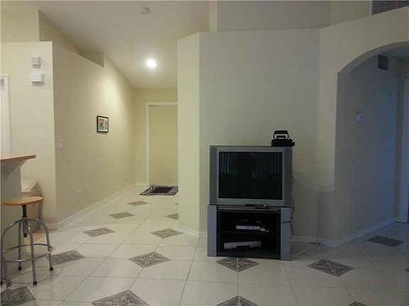 5th image of 5900 Ida Ave N