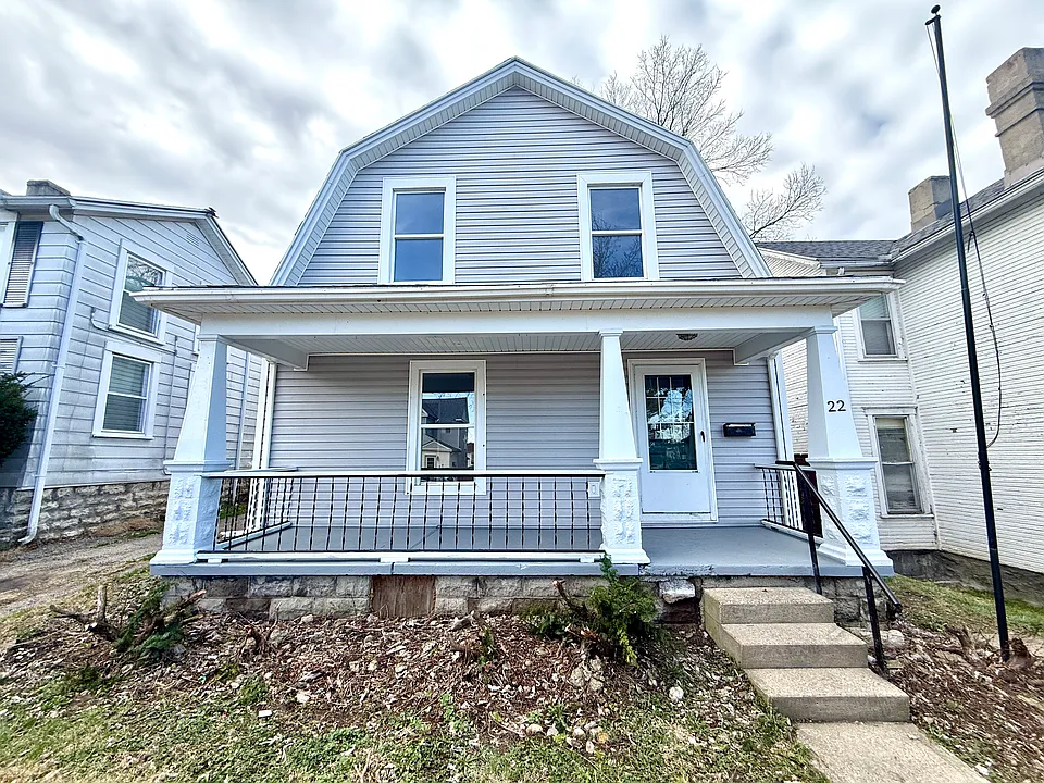22 Pleasant Ave