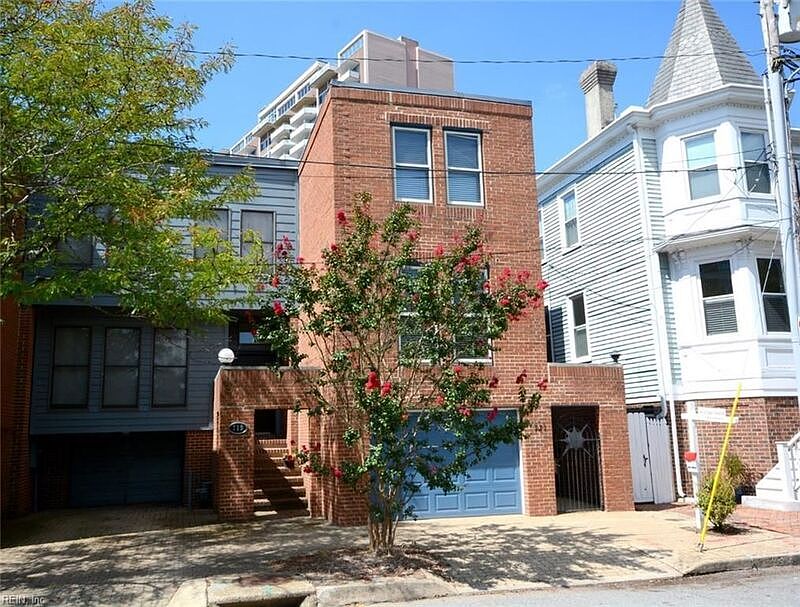 1st image of 721 Yarmouth St #1