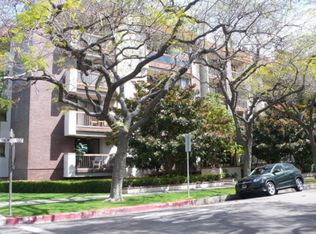 324 N Palm Dr UNIT 204, Beverly Hills, CA 90210