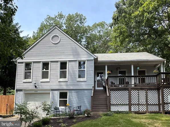 2036 Coast Guard Dr, Stafford, VA 22554