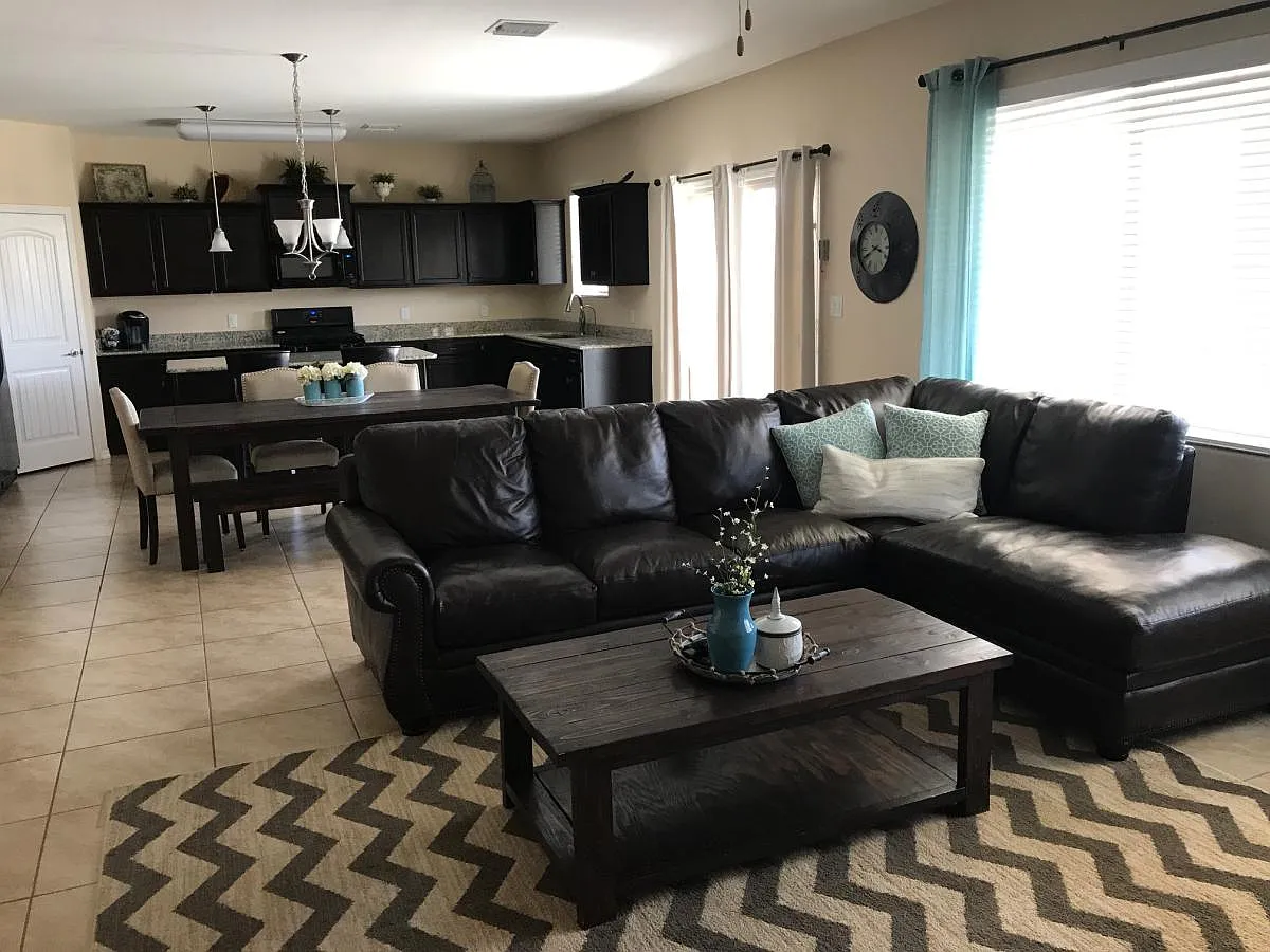 12266 S Laurel Ln — Photo 3