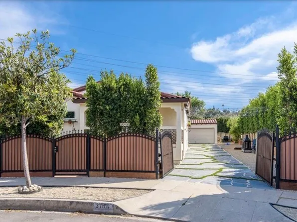 3104 1/2 Hollydale Dr, Los Angeles, CA 90039