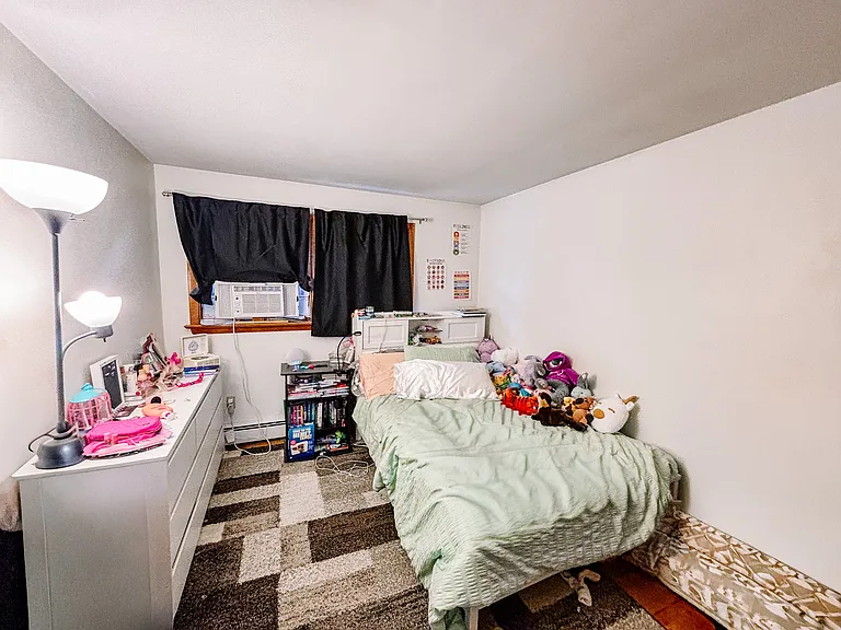 233 Hershey Dr — Photo 25