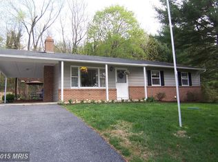 13121 Manor Dr, Mount Airy, MD 21771