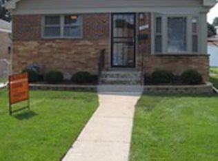 3016 Adams St, Bellwood, IL