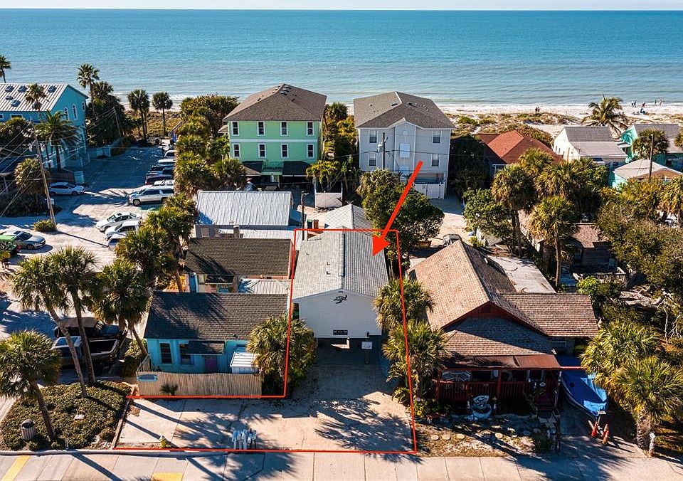 1st image of 800 Gulf Blvd APT 5