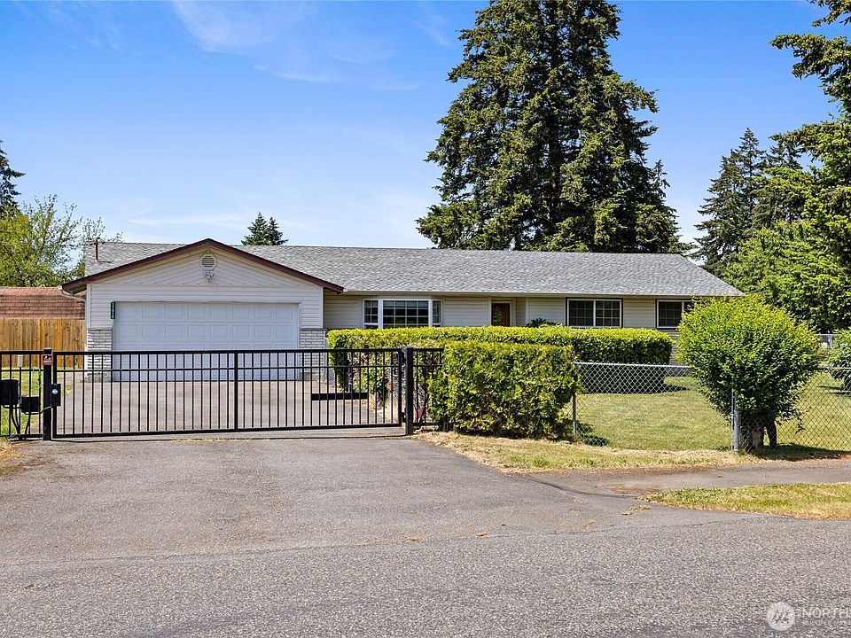 1st image of 17916 40th Avenue E