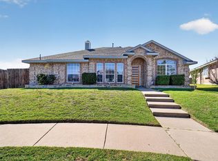 1425 Cardigan Ln, Lancaster, TX 75134