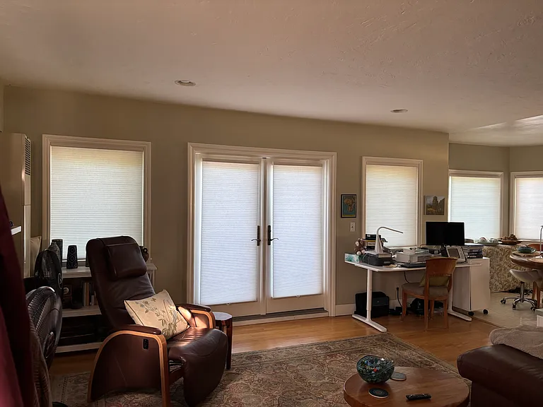 3351 Madera Ave — Photo 2
