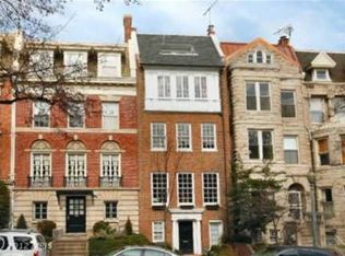 2121 Bancroft Pl NW, Washington, DC 20008