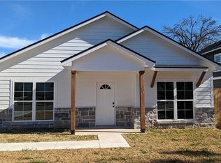 917 N 16th St, Waco, TX 76707