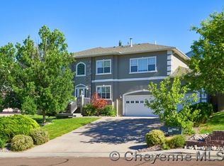 6242 Mountainview Dr, Cheyenne, WY 82009