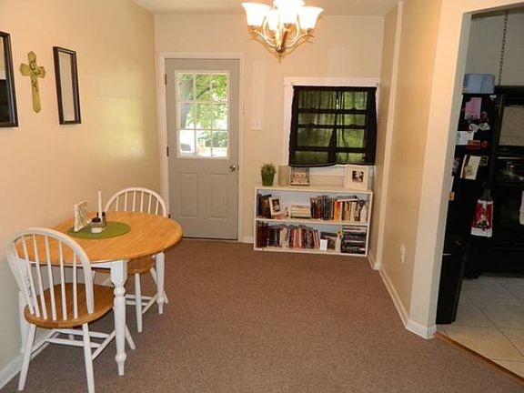 Dining Room for 511