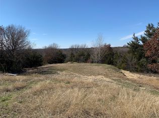 10001 Oak Mill Ct, Fort Worth, TX 76135