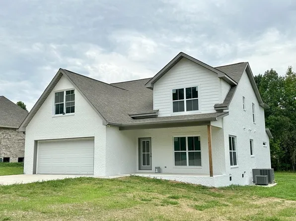 530 Cora Rd, Cookeville, TN 38501