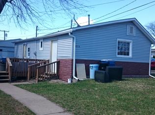 2112 Lincoln Blvd, Muscatine, IA 52761