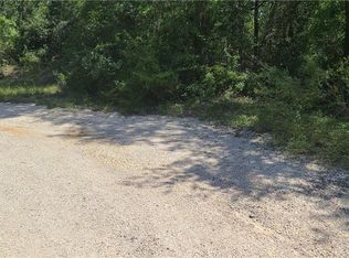 106 Waipio Ct, Bastrop, TX 78602