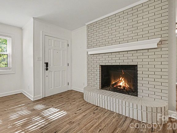 2nd image of 2330 18th St NE
