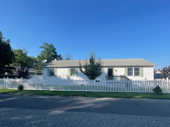 21 Locust Rd, Villas, NJ 08251