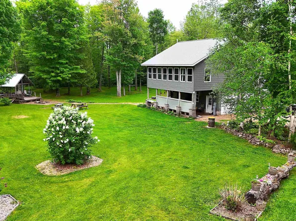 N5232 Dhondt Rd, Rumely, MI 49885