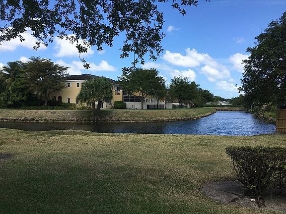 2nd image of 8701 SW 141st St APT M8