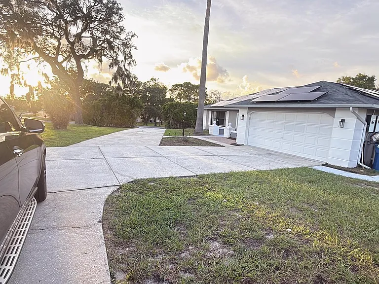6237 Spring Hill Dr — Photo 22