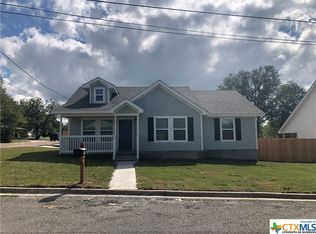 1302 Mills St, Gatesville, TX 76528