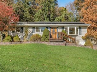 13 Mari Rd, Chester, NY 10918