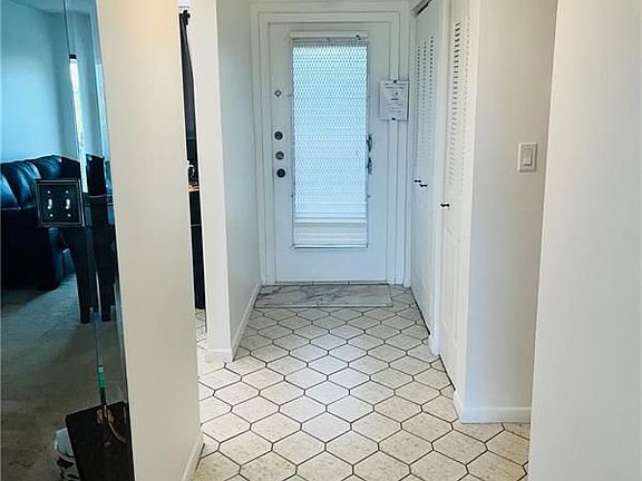 3rd image of 6161 NW 57th Ct APT 310