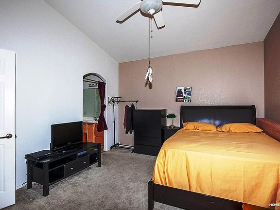 5th image of 3241 E Maldonado Dr