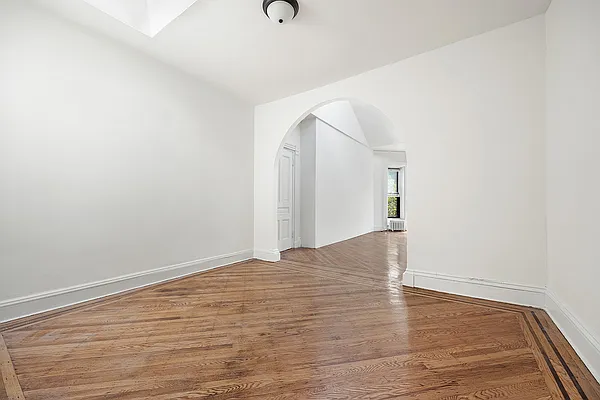 Rented by Corcoran | media 31