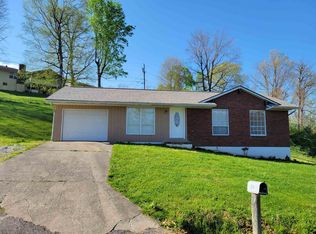 8115 Carlisle Dr, Ashland, KY