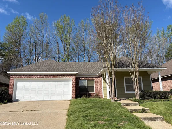 620 Lexington Dr, Florence, MS 39073