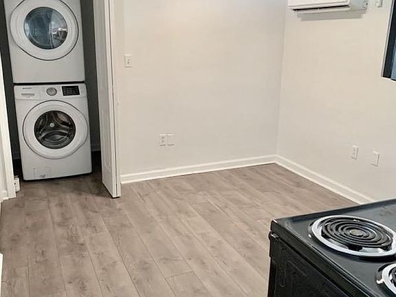 2nd image of 2427 Kerlerec St APT 14