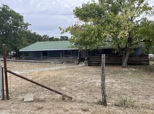 120 Sleepy Hollow Cir, Kerrville, TX 78028