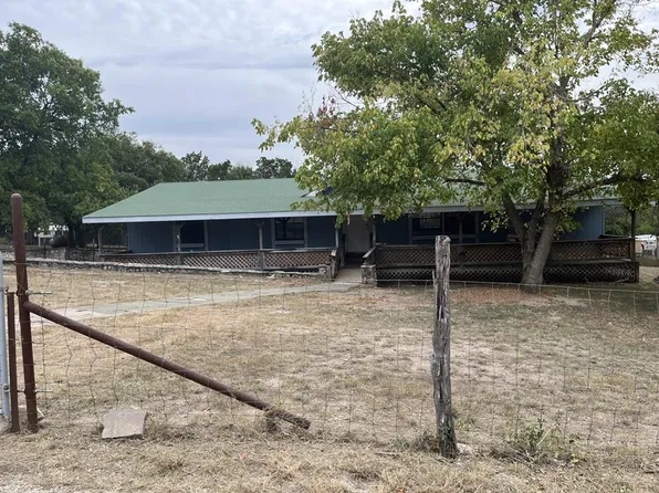 120 Sleepy Hollow Cir, Kerrville, TX 78028