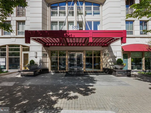 888 N Quincy St Unit 407, Arlington, VA 22203