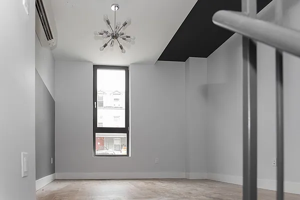 Rented by Cyberapts Management | media 43