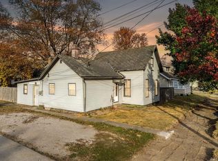401 E Sycamore St, Silver Lake, IN 46982