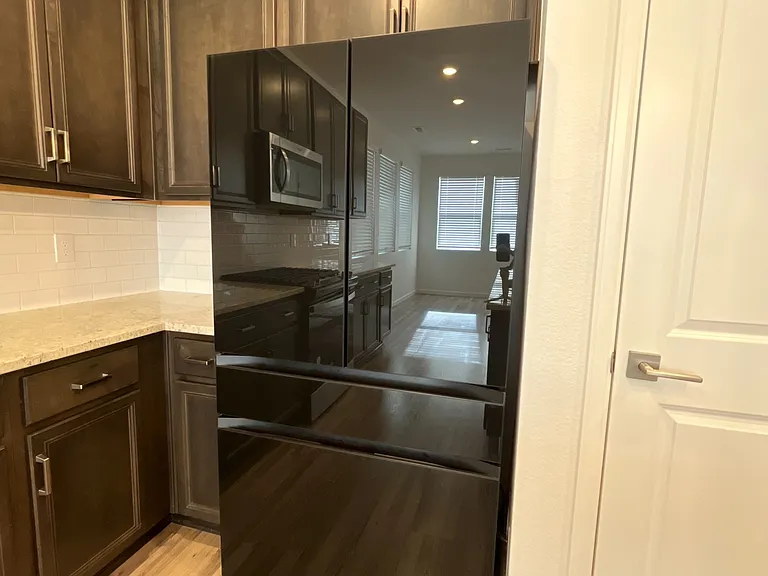 1914 Rosen Dr — Photo 12