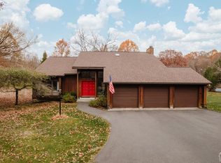 357 Pitts Rd, Old Chatham, NY 12136