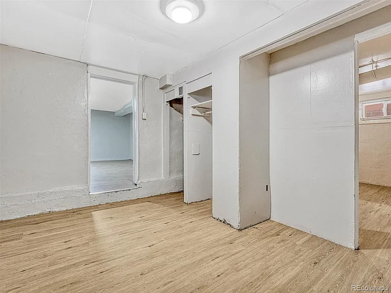 548 S Lincoln St #BASEMENT — Photo 19