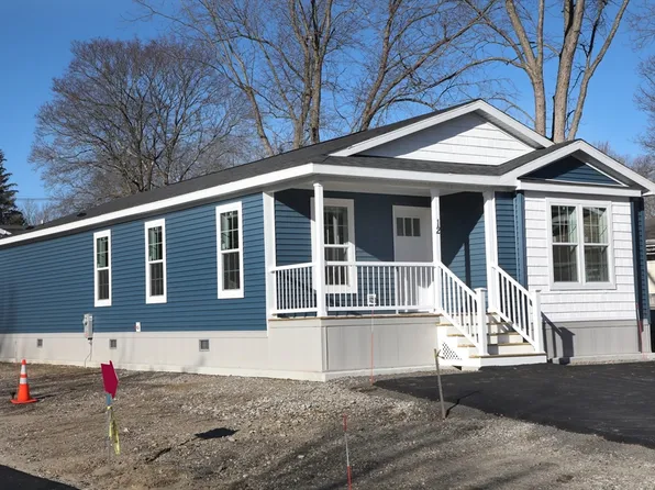 12 Finnys Way, Brockton, MA 02301