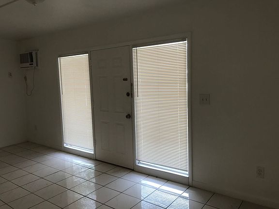 5th image of 1333 NW 15th St APT 5