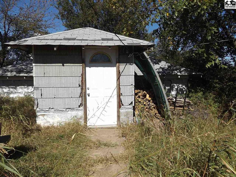 105 E Avenue C, Zenda, KS 67159 Zillow