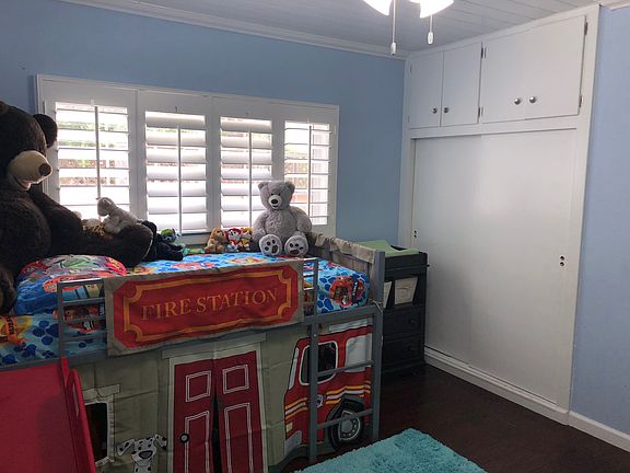 5th image of 21005 Cantara St