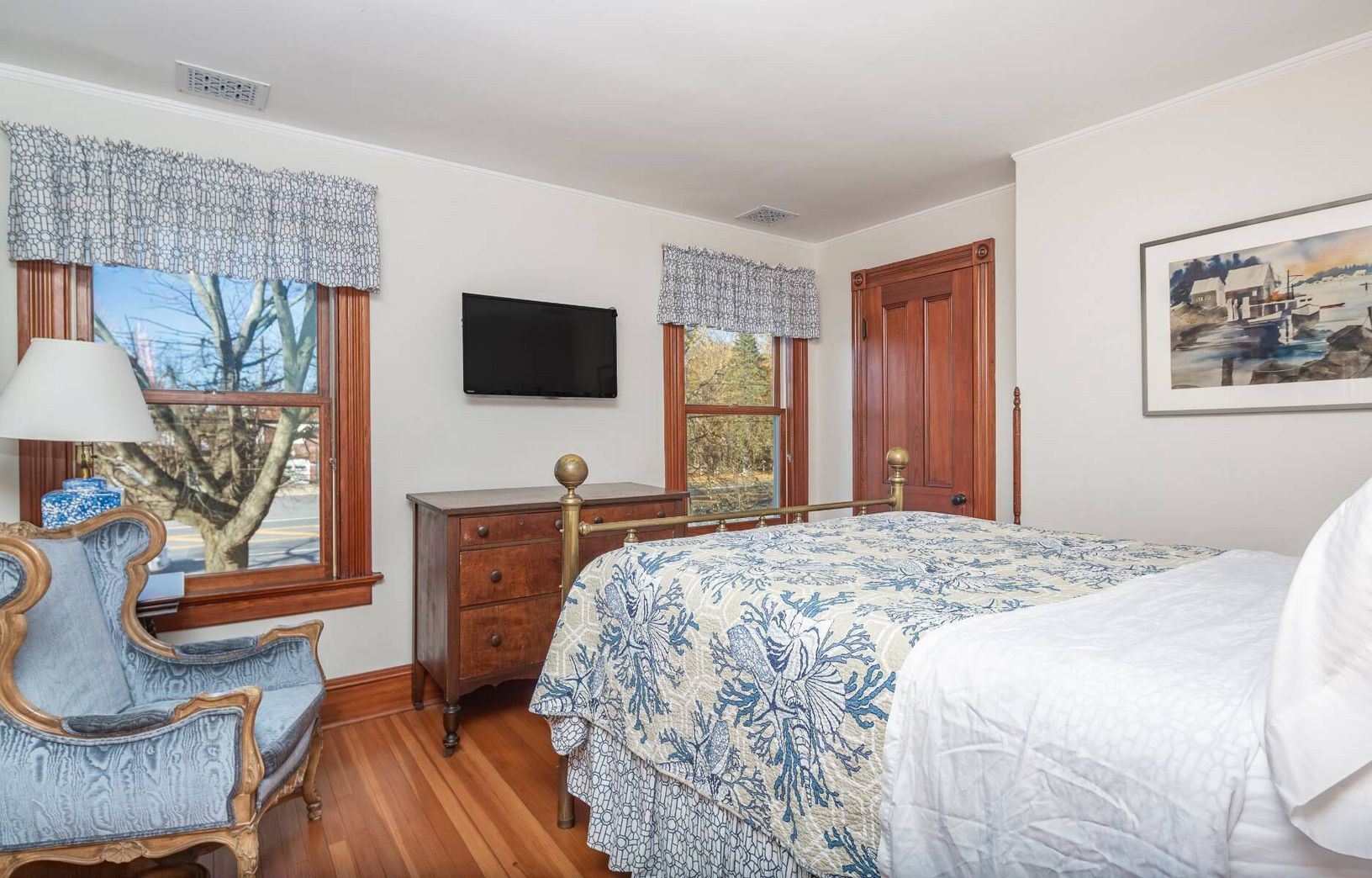 Second Floor Ensuite Bedroom