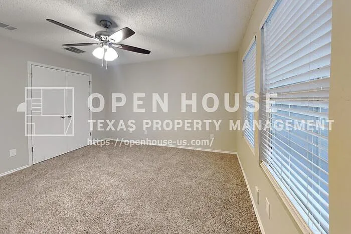 4519 Willow Way Dr — Photo 14