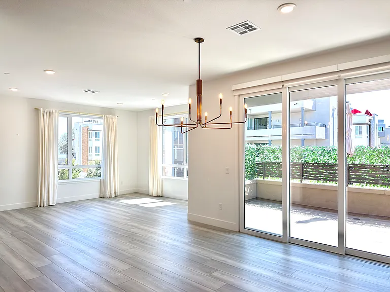 45298 Tom Blalock St #310 — Photo 6